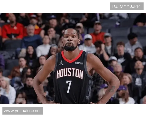 杜兰特因言论再惹争议，队友力挺却引起争议风波